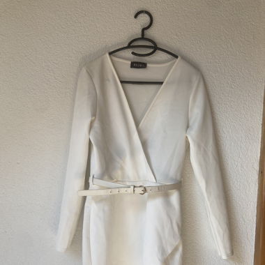Robe blanche élégante - Club L