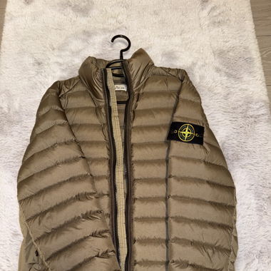 Stone Island Daunenjacke Grösse M
