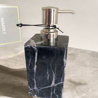 NEU h&m home Distributeur de savon en marbre