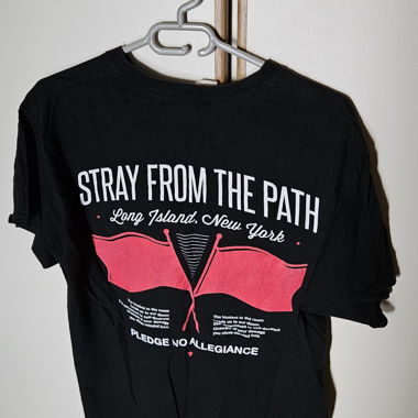 Schwarzes Grafik-T-Shirt