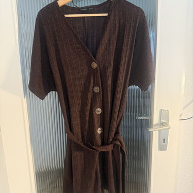 Robe Pull&Bear marron foncé