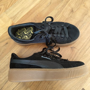 Puma Sneakers