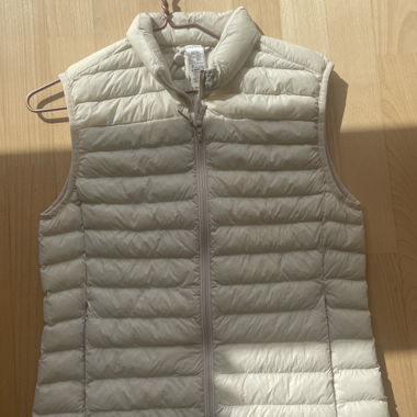 Beige Weste