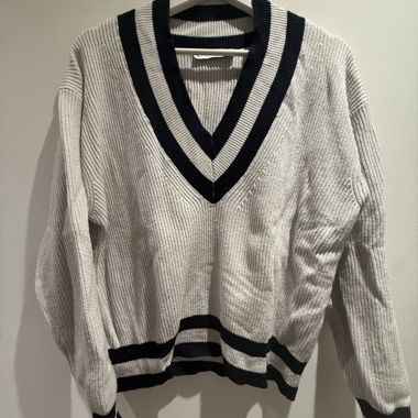 Maglione lavorato a maglia a righe