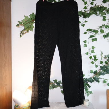 Pantaloni in tessuto all’uncinetto neri