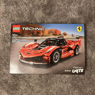 LEGO Technic Ferrari FXX K