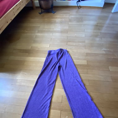 Stoffhose (violett)