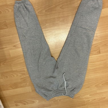 Pantaloni da jogging grigi DFYNE