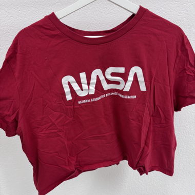 rotes crop shirt