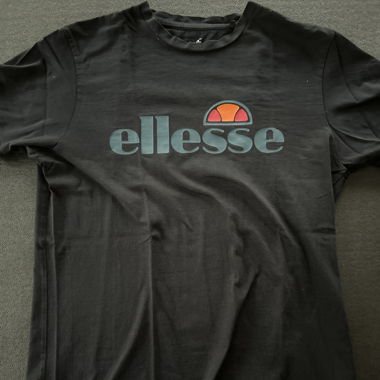 T-shirt ellesse taille m