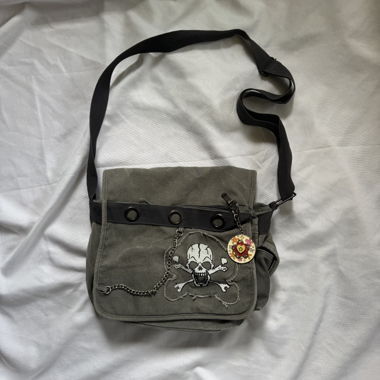 Grey Shoulder Bag with Skull