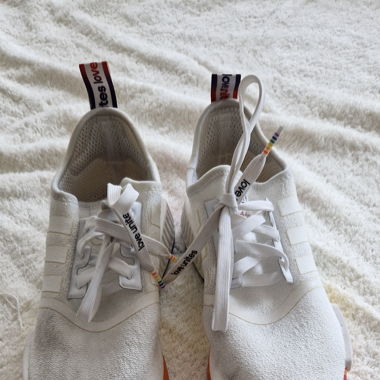 ADIDAS "love unites" 2020
