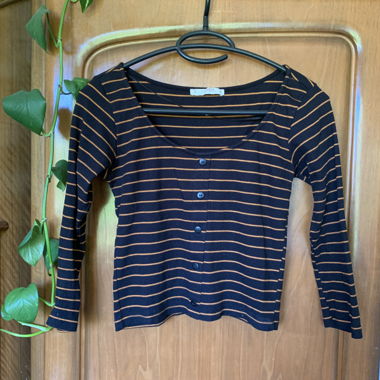 Crop top noir orange rayures manches 3/4 cardigan