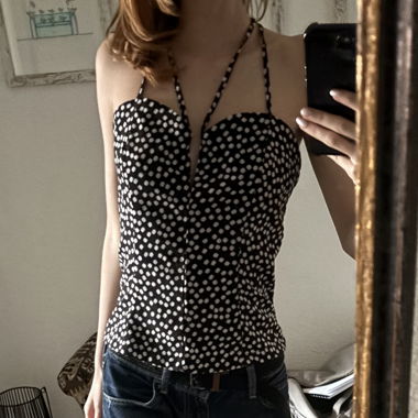 cute top !!
