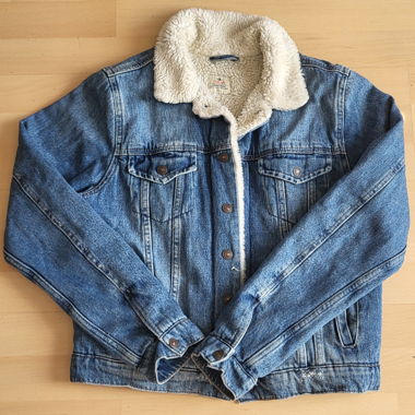 Jeansjacke gefüttert