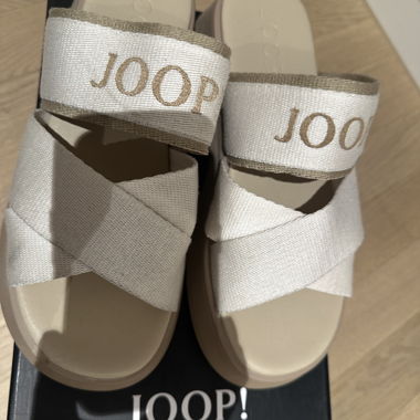 Sandali Joop