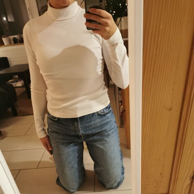 Leichter Rollkragen-Pulli