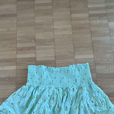 Hollister skort