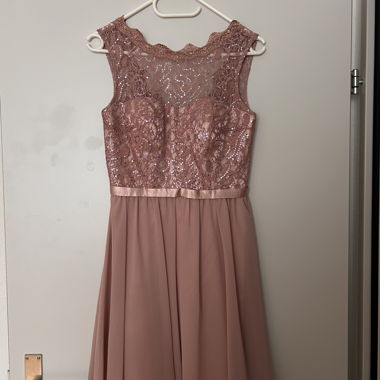 Robe de cocktail rose Laona