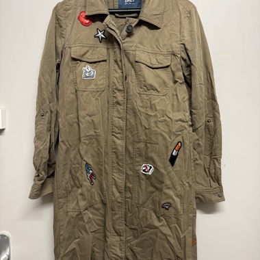 Veste longue kaki brodée