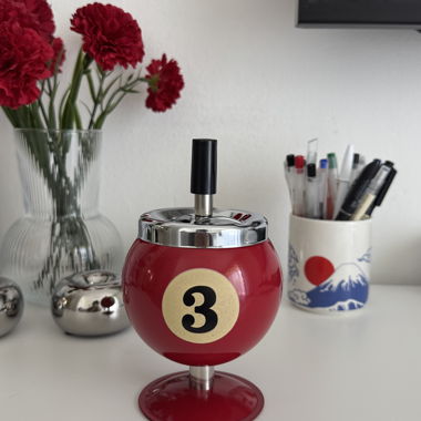 Posacenere a pressione stile retrò anni '70