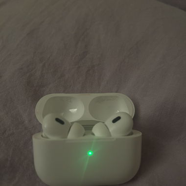 Apple Airpods Pro 2. Generation mit MagSafe Usbc
