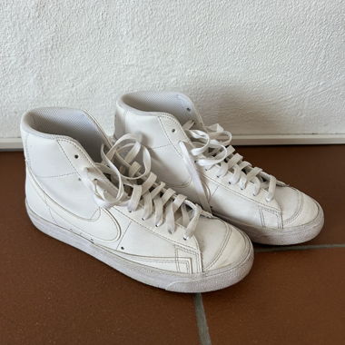 Nike Blazer Mid ‘77