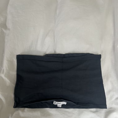 Subdued Top