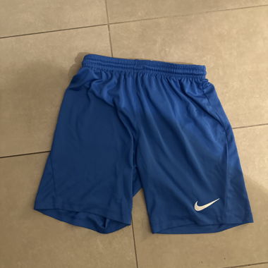 Nike shorts bleus
