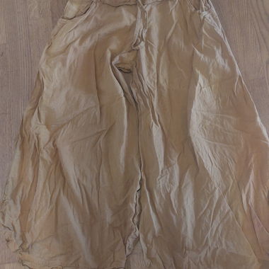 Pantaloni estivi