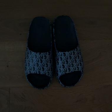 Dior-Slides