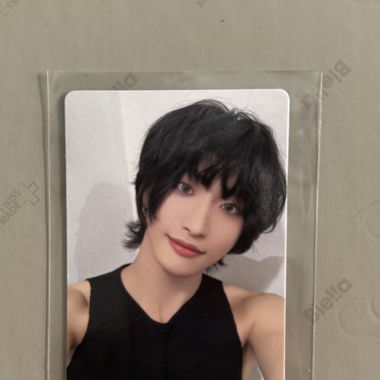 Pc seonghwa hello82 exclusive vers. Golden hour