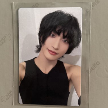 Pc seonghwa hello82 exclusive vers. Golden hour