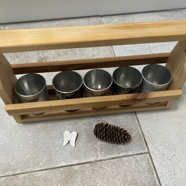 Support en bois avec 5 bols en métal
