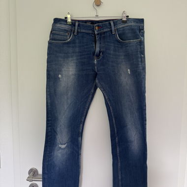 Jean Slim Tommy Hilfiger taille 34