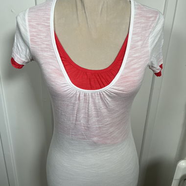 Zweifarbiges T-Shirt Weiss und Rot