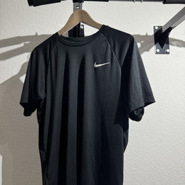 T-shirt Nike noir