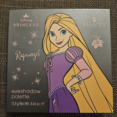 Essence eyeshadow palette Disney