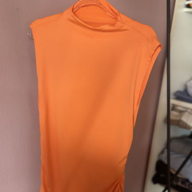 Robe orange 