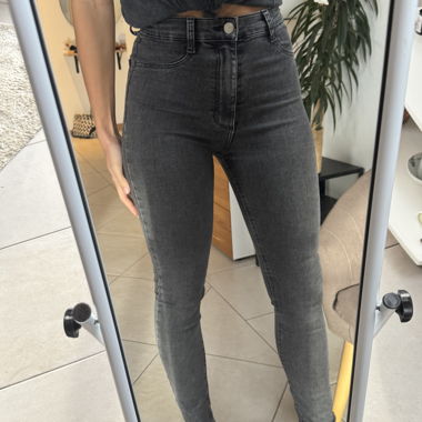 Jeans Zara taglia 34