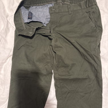 Next 1982 Olive green casual pants