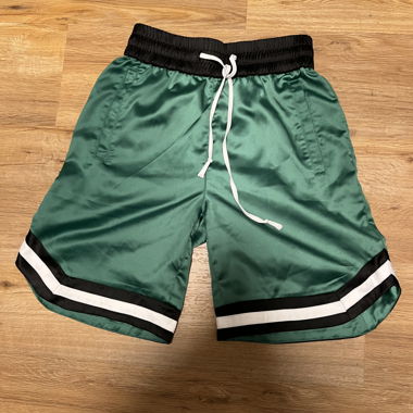 mennace basketball shorts - size XS