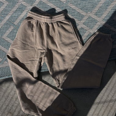 Jogging pants
