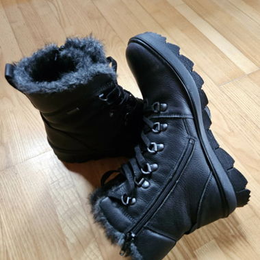Warme Schnür - Stiefeletten