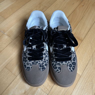 Leopard Sneaker
