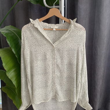 Chemise à pois 