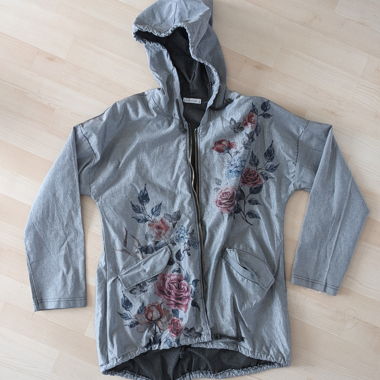 Jacke mit Rosen