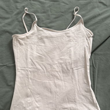 top beige