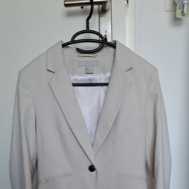 H&M Blazer creme Gr. 36