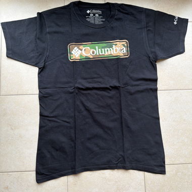 T-shirt Columbia nero con logo